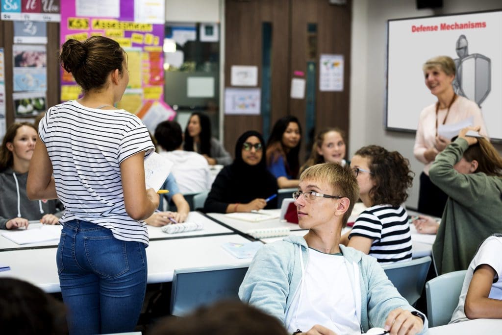 teacher class DM